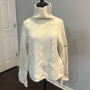 Spyder Sweater - Cream - Like New - XL